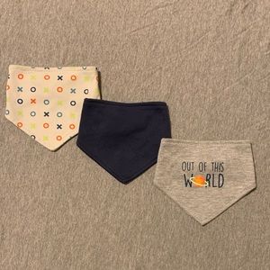 4/$10 3PC Bandana Bib Set